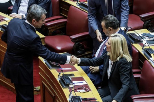 Υπερψηφίστηκε η άρση ασυλίας του Λοβέρδου