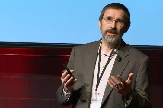 «Ανισότητες, δημοκρατία και περιβάλλον, τα μέτωπα της μάχης»