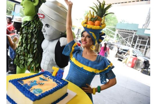 Η Chiquita γιορτάζει την 75η επέτειο της Miss Chiquita