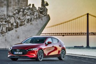 Το νέο Mazda3