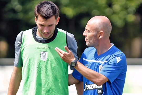 Ο Μελιόπουλος απλώς δεν άντεξε…