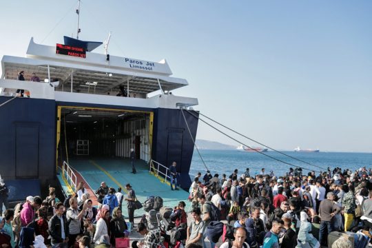 Και τώρα η κυβέρνηση θερίζει θύελλες