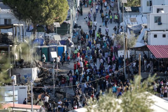 Η Μόρια διαδηλώνει για ανθρώπινες συνθήκες 