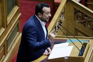 Επιμένει ο ΣΥΡΙΖΑ κατά της εξαγοράς της Forthnet από τον Μαρινάκη