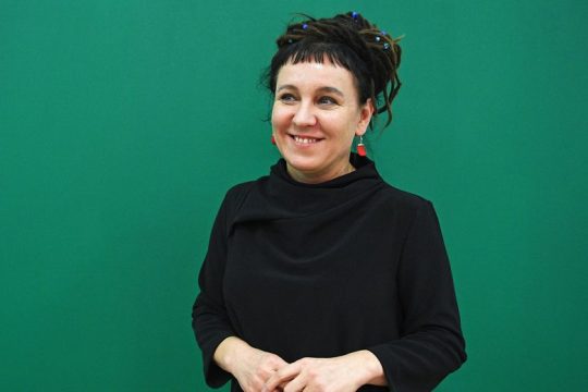 Ολγκα Τοκάρτσουκ: «Αν είσαι Πολωνός, έχεις κακό κάρμα»
