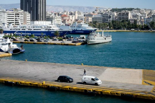 Συνεδριάζει η ΕΣΑΛ για COSCO, διαμαρτύρονται οι παραλιμένιοι δήμοι