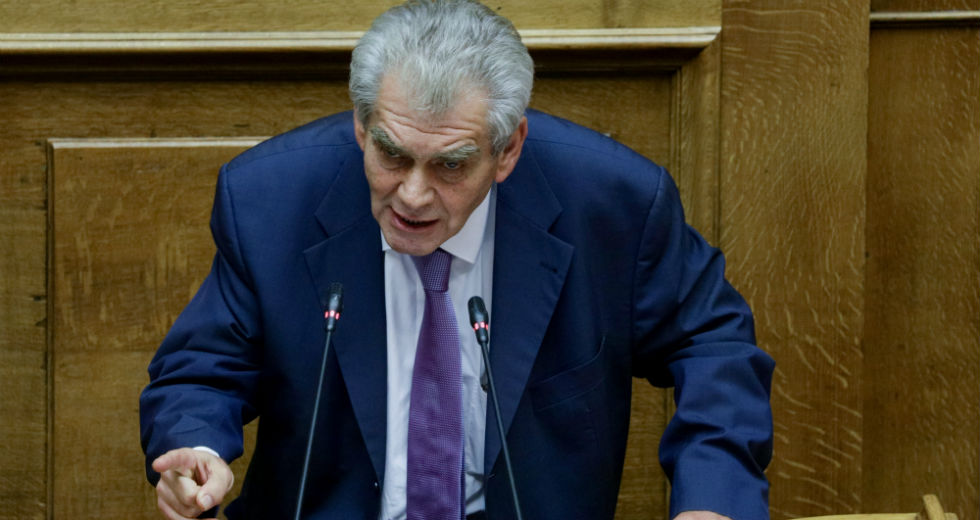 Οργή Παπαγγελόπουλου για τις «έωλες» κατηγορίες