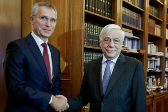 Πυρά Παυλόπουλου κατά Τουρκίας, επιδεικτικά ουδέτερος ο γ.γ. του ΝΑΤΟ