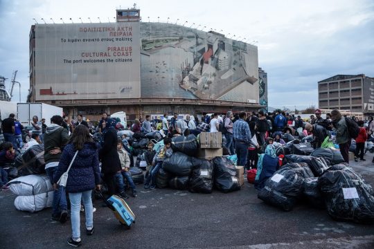 Μετανάστες, τζιχαντιστές με ΑΦΜ