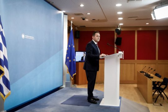 Πλήρης κάλυψη στον Γεωργιάδη από τον κυβερνητικό εκπρόσωπο