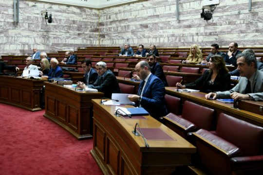 Καλούν Φρουζή στην προανακριτική και αποφασίζουν για Πολάκη-Τζανακόπουλο