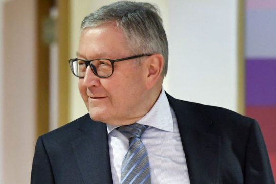 Και με τη σφραγίδα του ΕΜΣ η πρόωρη αποπληρωμή του ΔΝΤ