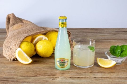 Νέες BIO συνταγές των Italian Sparkling Drinks SanPellegrino