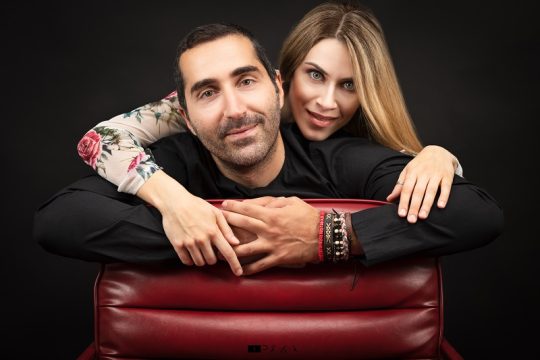 Ο Ζ. Καρούνης και η Σ. Μαργιολά, σε γνωστά τραγούδια που όλοι αγαπάμε