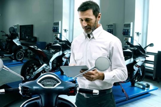 Piaggio Hellas: Προσφορά Αναλλακτικών & Service