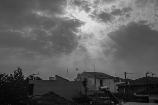 Αλλάζει ο καιρός – Έρχονται βροχές και τοπικές καταιγίδες
