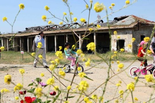 «Εφ’ όπλου λόγχη» για την «αξιοποίηση» πρώην στρατοπέδων