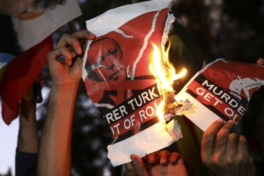 Περιμένοντας τους πεσμεργκά…