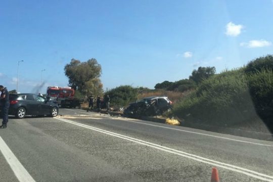 Θανατηφόρο τροχαίο με μία νεκρή και δύο παιδιά στην εντατική