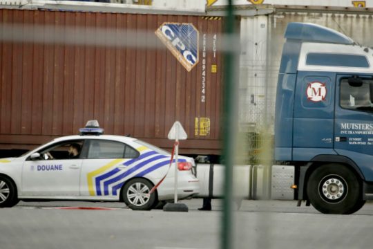 Γαλλία: Κρυμμένοι σε φορτηγό-ψυγείο οκτώ Αφγανοί