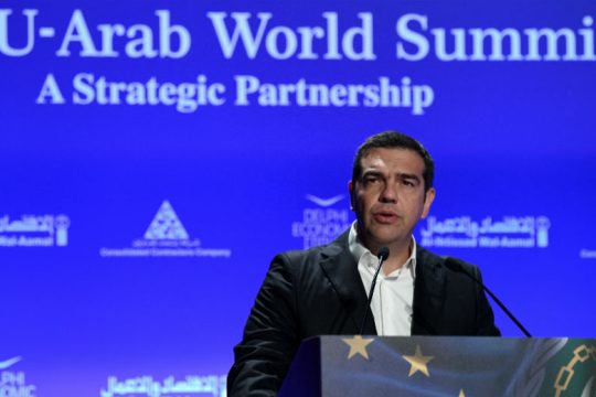 «Η αξιοπιστία της ΕΕ θα κριθεί στα Βαλκάνια, στη Μέση Ανατολή και στη ΝΑ Μεσόγειο»