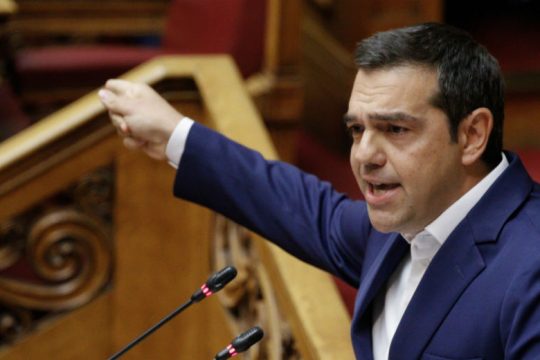 Τσίπρας προς Τασούλα: Αποκαταστήστε την κοινοβουλευτική τάξη