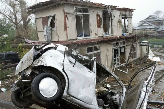 Ο ισχυρότερος τυφώνας των τελευταίων 60 ετών πλήττει την Ιαπωνία