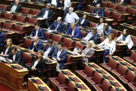 Πόντιοι Πιλάτοι για τη Forthnet-Nova