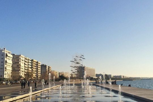 Οι ξενοδόχοι της Θεσσαλονίκης στα κάγκελα