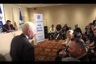 Ο Πλεύρης, ο Λαγός και τα… φίδια