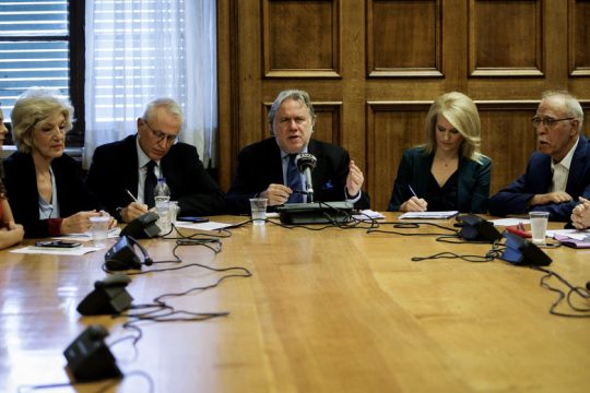 Ενστάσεις ΣΥΡΙΖΑ για τη συνταγματική αναθεώρηση