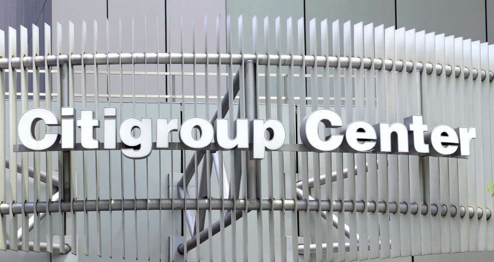 Βρετανική καμπάνα στη Citigroup