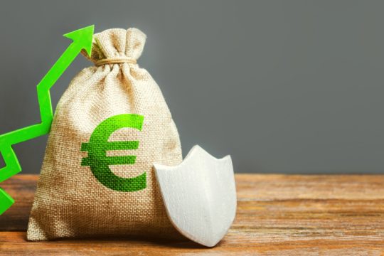 «Πράσινες» επενδύσεις 43 δισ. έως το 2030