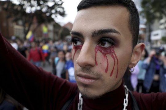 Κολομβία: σύμβολο αγώνων ο 17χρονος δολοφονημένος Ντίλαν Κρους