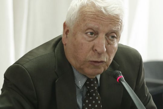 Δεξιός εμφύλιος για το προσφυγικό