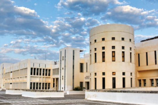 H επιστολή του αντιπρύτανη για την κερκόπορτα στα ΜΑΤ