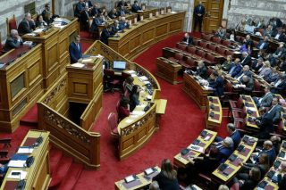 Αναθεώρηση φτωχή πλην τίμια