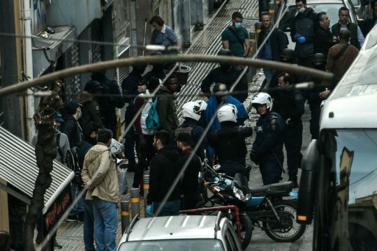 Στο Πολυτεχνείο πρόσφυγες από την «Clandestina» 