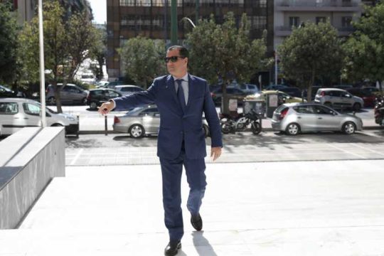 Ο «Ρουβίκωνας», ο Αδωνις και τα τρικάκια
