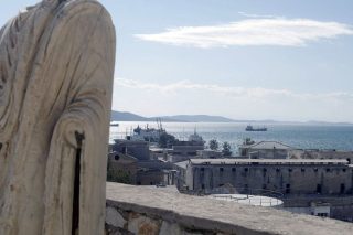 Βηματοδότης… στην «τεράστια αρρυθμία»