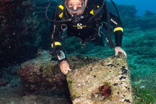 Πέντε ναυάγια με την πρώτη