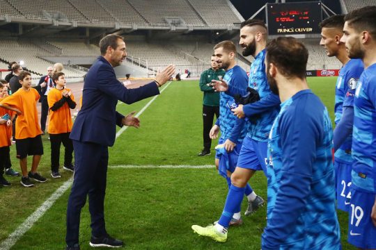 Μπήκαν τα θεμέλια