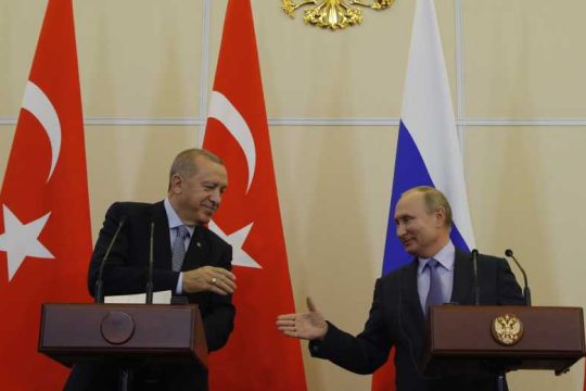 Πέρα από τους S-400
