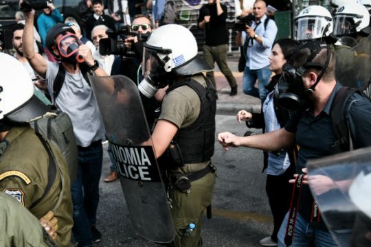 Έντονες αντιδράσεις μετά την εισβολή στην ΑΣΟΕΕ