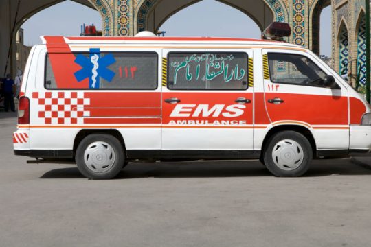 Νεκροί, τραυματίες και καταστροφές από σεισμό στο Ιράν 