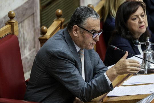Σάλος από τις δηλώσεις Χ. Αθανασίου για «αλλοίωση πληθυσμού» και «νέα Ροδόπη» στη Λέσβο