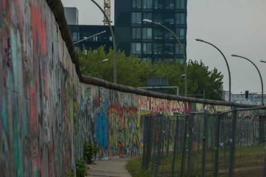 Ντοκιμαντέρ για τα 30 χρόνια από την πτώση του Τείχους του Βερολίνου