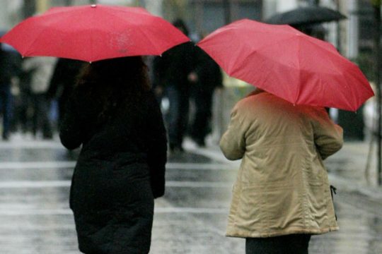 Επιδείνωση του καιρού με βροχές και καταιγίδες από το απόγευμα