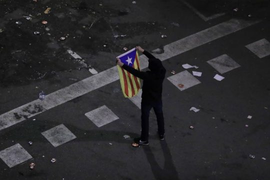 Διαδηλωτές απέκλεισαν αυτοκινητόδρομο στη Λα Ζονκέρα