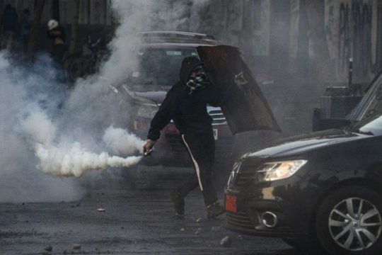 Βίαια επεισόδια, λεηλασίες και εμπρησμοί στη Χιλή